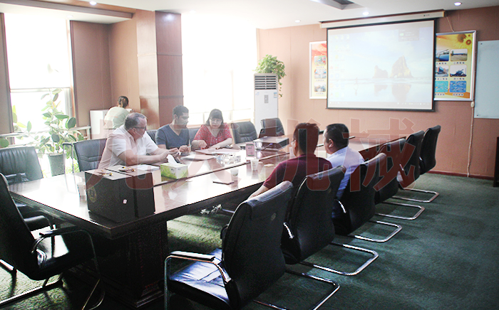 加納客戶參觀考察啤酒糟烘干機 加納客戶參觀考察啤酒糟烘干機